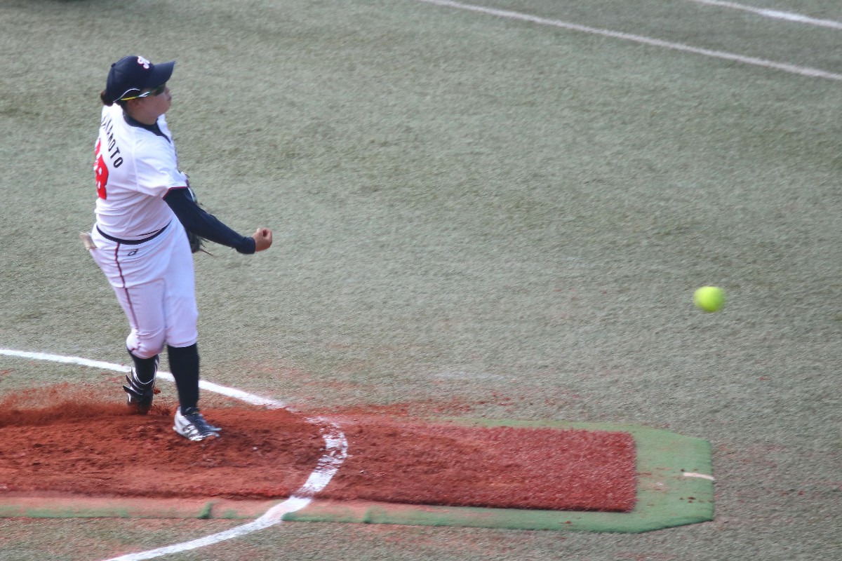 選手別の写真  坂本実桜 投手　後半開幕節